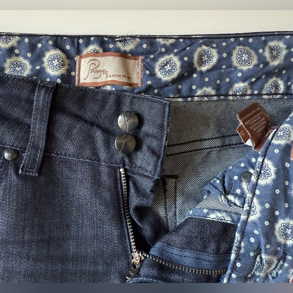 Paige Hidden Hills Dark Blue Jeans straight leg Women's Size 25/27